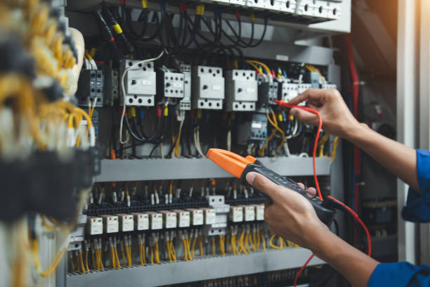 Best Electrician for Home Renovation  in Moorhead, MN